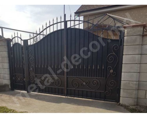 Фото Кованые распашные ворота с калиткой K6 - Кишинев, Молдова