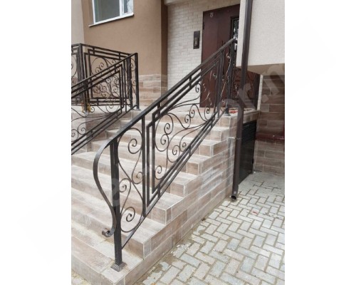 Foto Balustrada scara exterioara K22 - Chisinau, Moldova