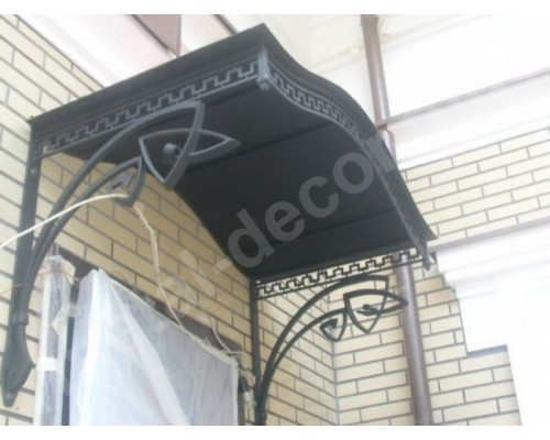 Фото Кованый козырек над входом K14 - Кишинев, Молдова