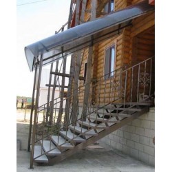 Фото Кованые лестницы на улице K13 - Кишинев, Молдова