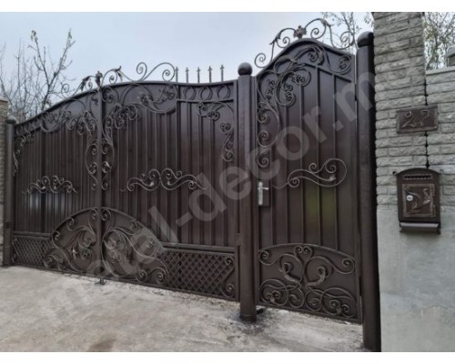 Фото Кованые распашные ворота с калиткой K55 - Кишинев, Молдова