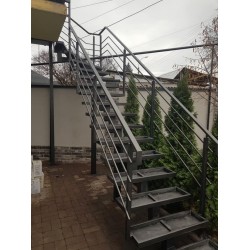 Foto Scara fier exterior etajul al doilea K25 - Chisinau, Moldova