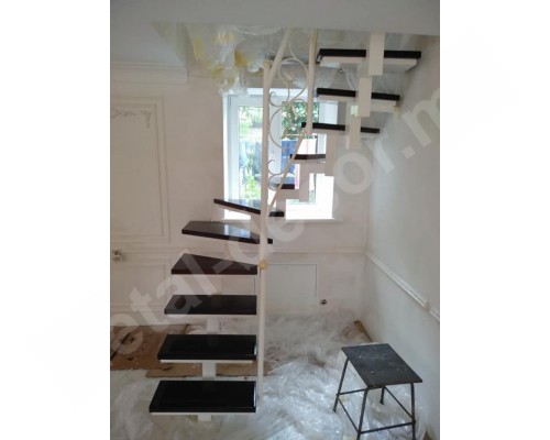 Фото Лестница на второй этаж  К28 - Кишинев, Молдова