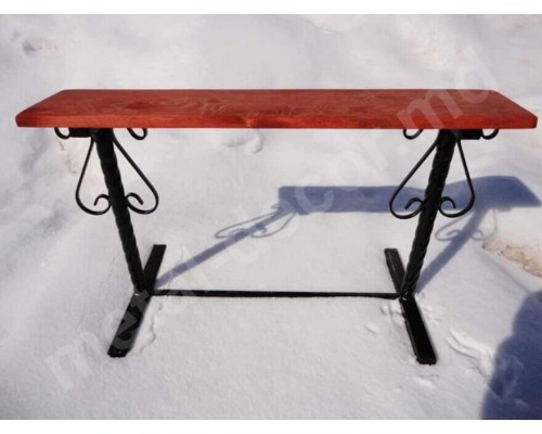 Foto Scaun din metal la cimitir K8 - Chisinau, Moldova