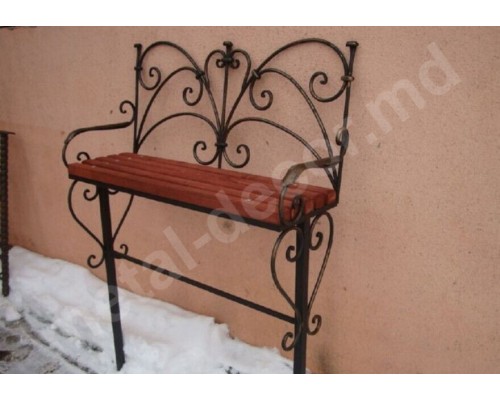 Foto Scaun la cimitir K9 - Chisinau, Moldova