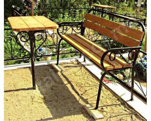 Foto Masa si scaun  la cimitir K11 - Chisinau, Moldova