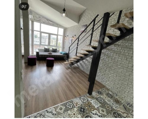 Железная внутренняя лестница K33