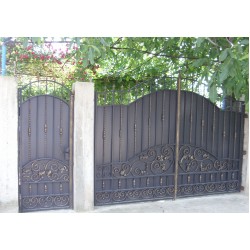 Poarta de fier forjat K92