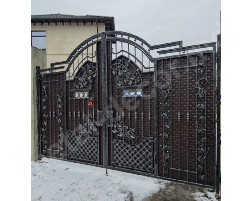 Poarta de fier forjat K94