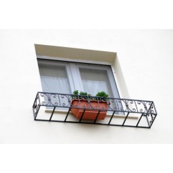 Suport pentru ghiveci flori la balcon, cu fixare K1