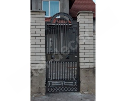 Portita din fier K103