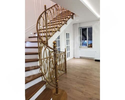 Balustrada elegante și rezistente culoare aurie K77