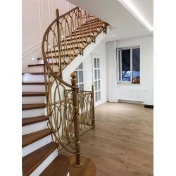 Balustrada elegante și rezistente culoare aurie K77