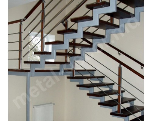 Scara metalica cu platforma K43