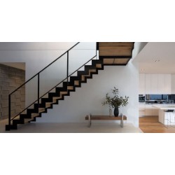 Лестницы в частном доме на второй этаж К47