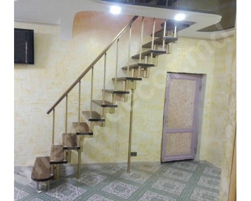 Scara din fer la etaj 2 K51