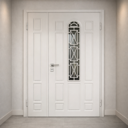 Белая металлическая входная дверь K43