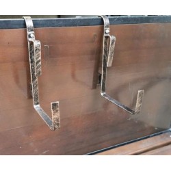 Suport pentru ghiveci flori de metal la balcon K13