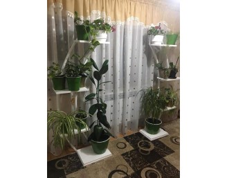 Suport pentru flori de podea de metal K5