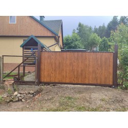 Poarta autoportanta culisanta in consola   