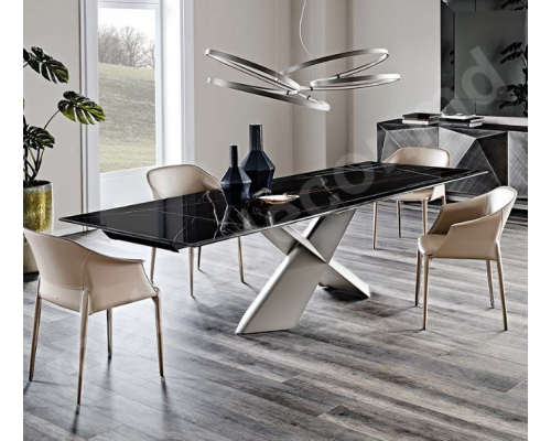 Masa  stil high-tech 