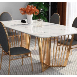 Masa  stil high-tech 