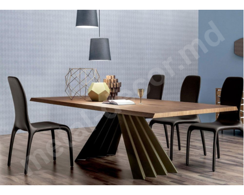 Стол в стиле хай-тек 