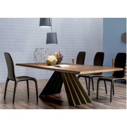 Masa  stil high-tech 